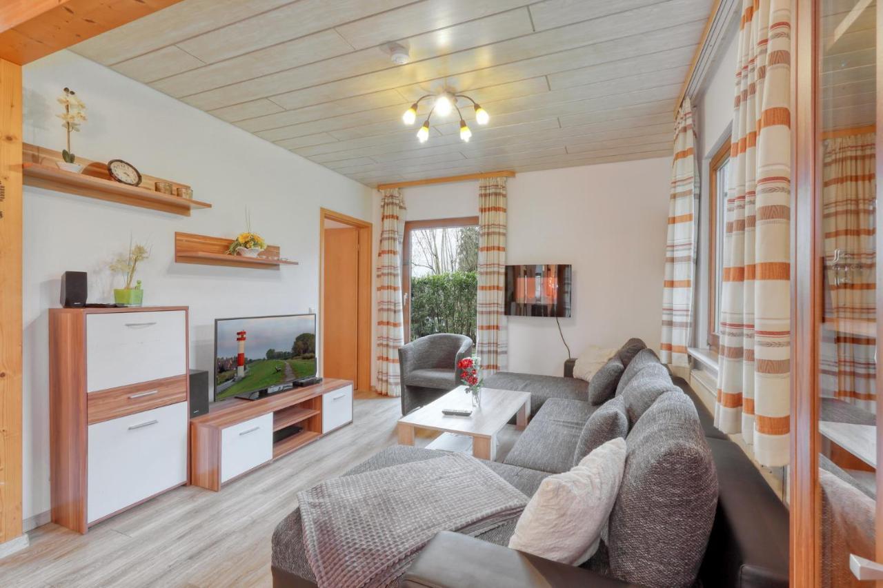 Seepark Kirchheim Ferienhaus Bei Nina Mit Sauna Luaran gambar