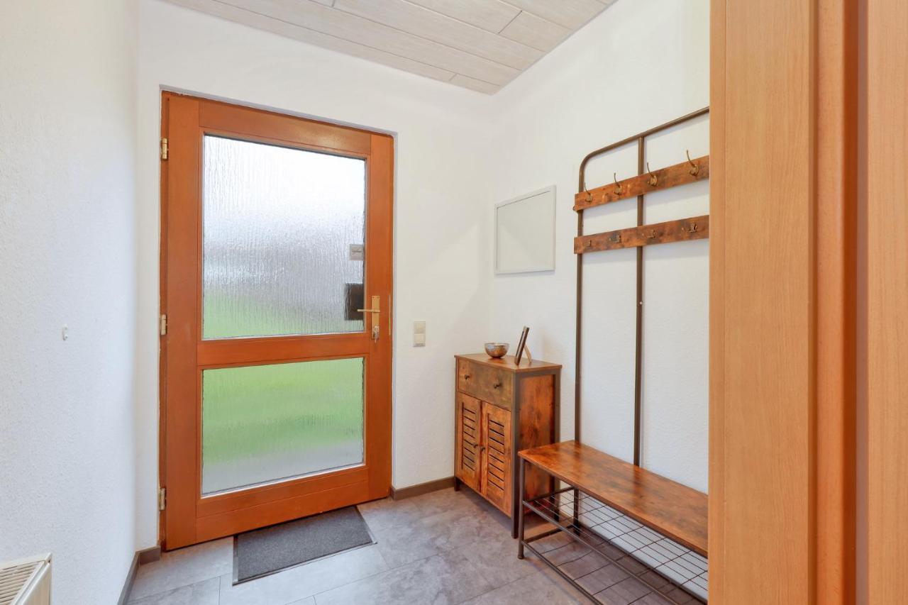 Seepark Kirchheim Ferienhaus Bei Nina Mit Sauna Luaran gambar